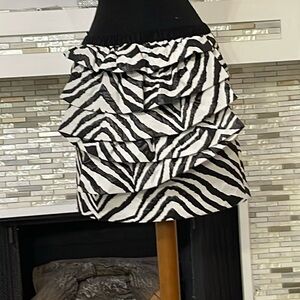 Fumblin’ Foe zebra mini tiered skirt S